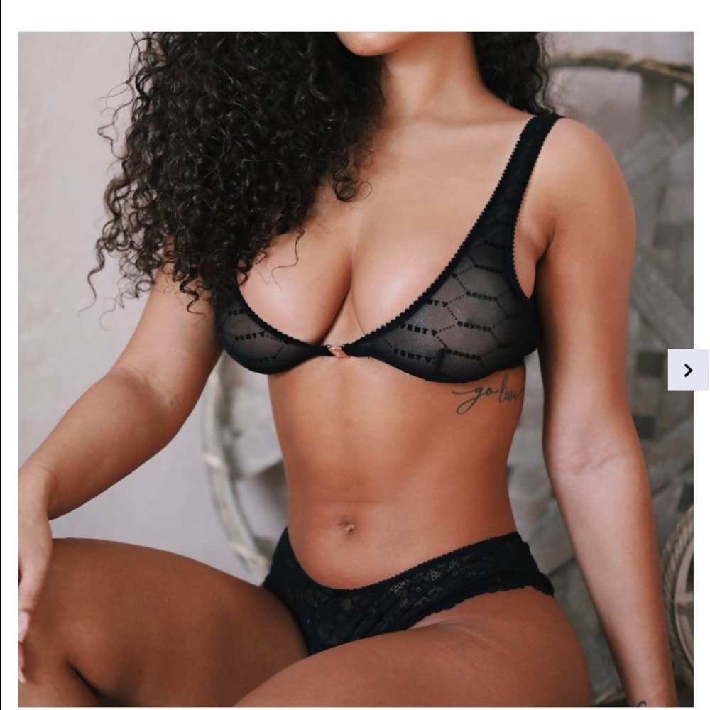 FENTY black bralette